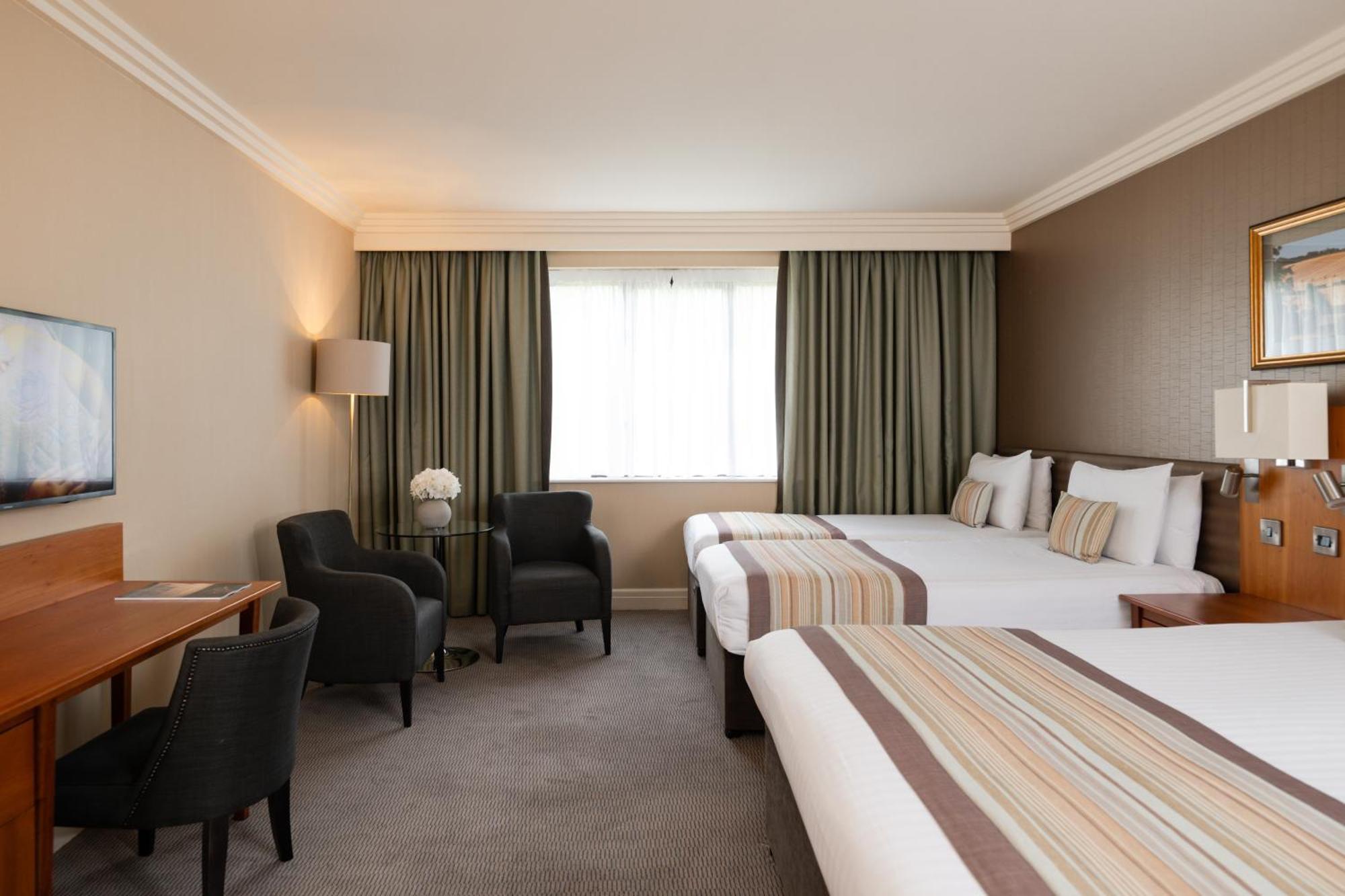Roe Valley Hotel 4*